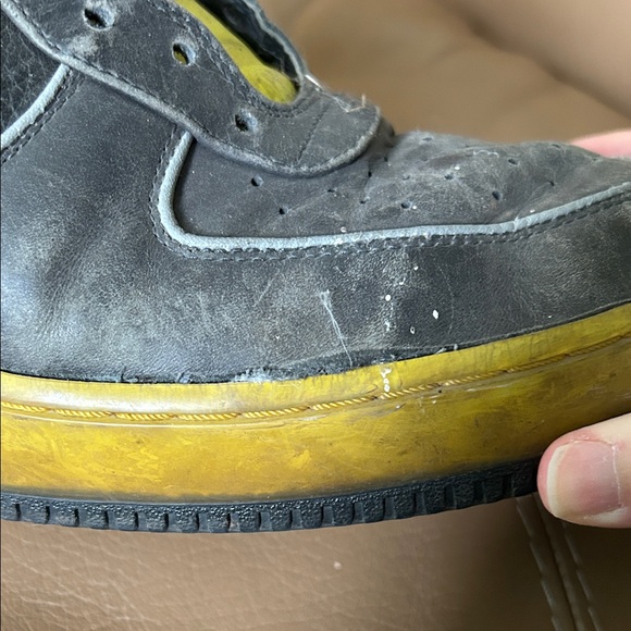 Nike Men's Air Force size 13 Black and Yellow - Picture 12 of 14